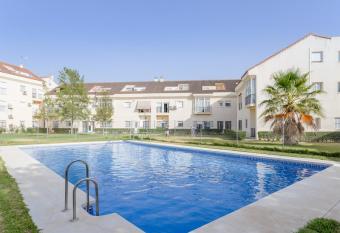 Villa Gallardo has Balcony rooms