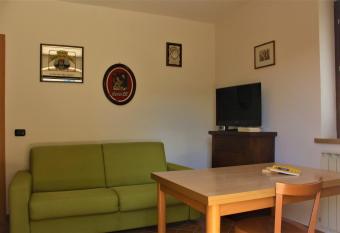 Da Ginetto Assisi has Balcony rooms