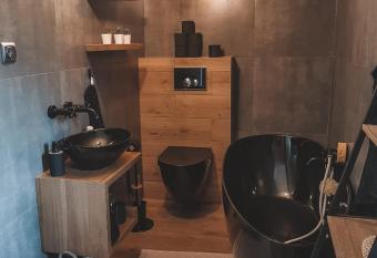 Jaszczurowa Apartament has Balcony rooms