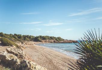 Casa Bernat by MarCalma has Balcony rooms