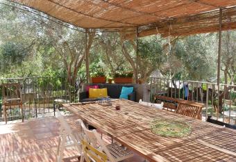 Nature Hostel La Ciotat allows 18 year olds to book a room