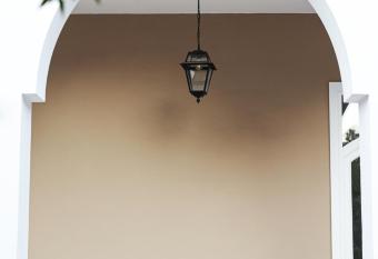 Rapha  lle Relais has Balcony rooms