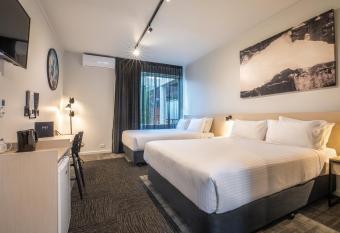 Nightcap at Keysborough Hotel allows 18 year olds to book a room