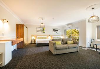 Nightcap at Blue Cattle Dog Hotel allows 18 year olds to book a room