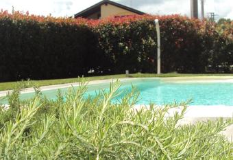 Springs Loft has Balcony rooms