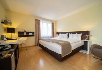 Hotel Spalentor - Ihr sympathisches Stadthotel has Balcony rooms