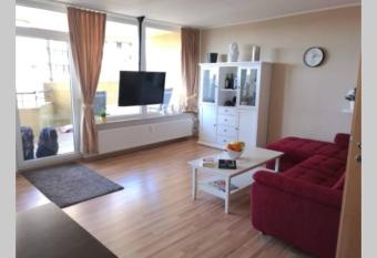 moderne Ferienwohnung mit WLAN+Schwimmbad+Sauna has Balcony rooms