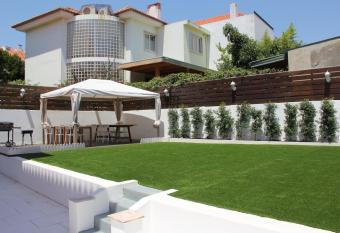 SK Lisboa Villa Guesthouse has Balcony rooms