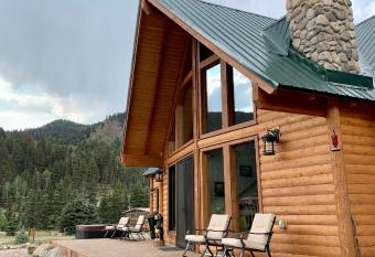 Almost Heaven allows 18 year olds to book a room