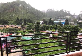 Holiday Stay, 2bhk apartment has Balcony rooms