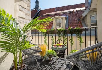 Rataskaevu Boutique - 7 Unique Apartments allows 18 year olds to book a room