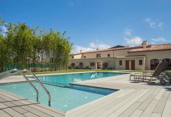 Boutique Hotel Can Pico allows 18 year olds to book a room