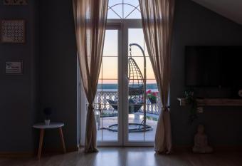 Prenociste Dunav 97 K5 allows 18 year olds to book a room