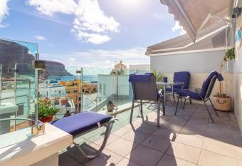 Flatguest Carpe Mogan - Beach - Balcony - WiFi has Balcony rooms