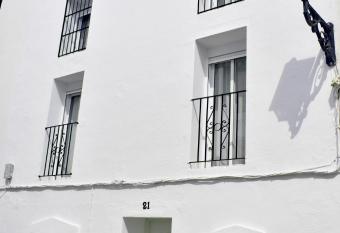 Caracuel de Bad  a has Balcony rooms