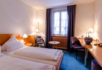 Hotel Gasthof Hecht has Balcony rooms