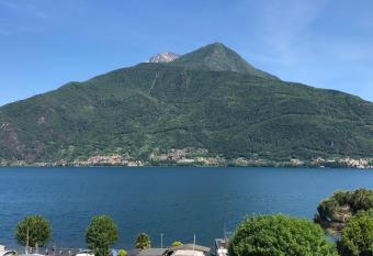 Misultin house and swimmingpool, luxury in Lake Como has Balcony rooms