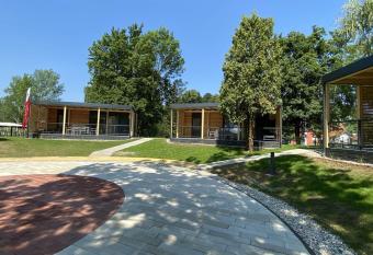 Glamping Village Terme Tuhelj has Balcony rooms