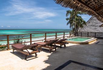 Palafitta Zanzibar allows 18 year olds to book a room