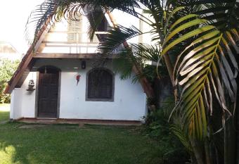 Chalet da vila has Balcony rooms