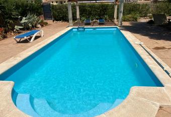 Bungalow Helma has Balcony rooms