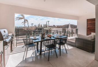 Cerritos Surf Residences has Balcony rooms