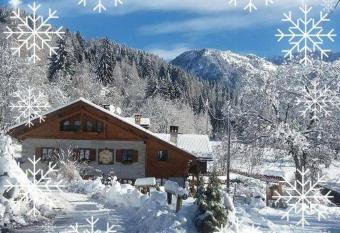 Maso Pin has Balcony rooms