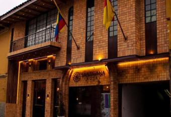 Grand Hotel Santa Ana allows 18 year olds to book a room