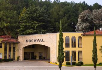 Hotel Rocaval San Crist  bal de las Casas allows 18 year olds to book a room