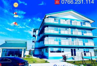 Azamara has Balcony rooms