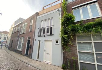 Stylish house in the heart of Breda city center allows 18 year olds to book a room