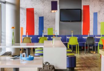 ibis budget Cavaillon allows 18 year olds to book a room