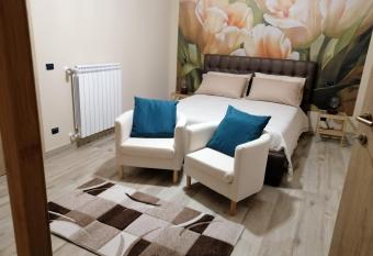 DoSe di relax allows 18 year olds to book a room