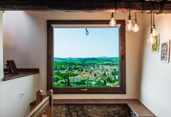La casa torre di Marcello has Balcony rooms