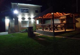 Apartmani TRI A has Balcony rooms