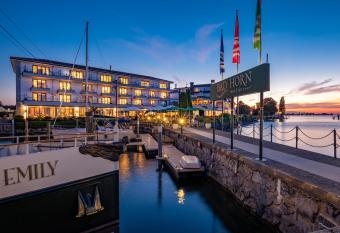 Bad Horn - Hotel & Spa has Balcony rooms