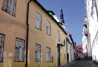 EELK Usuteaduse Instituut s guest rooms has Balcony rooms