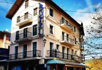 Hotel Lauaxeta Etxea allows 18 year olds to book a room