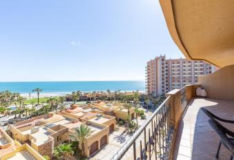 Bella Sirena Beautiful View - Condo 403-E has Balcony rooms