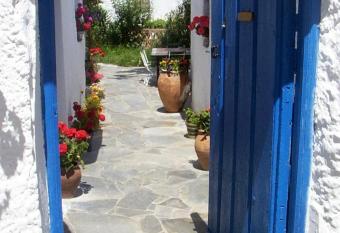 Sierra y Mar allows 18 year olds to book a room