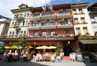 Hotel Toscana has Balcony rooms