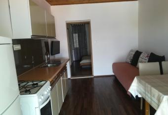 Jurela II has Balcony rooms