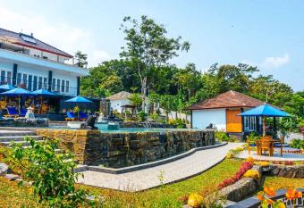 House of Belasun allows 18 year olds to book a room