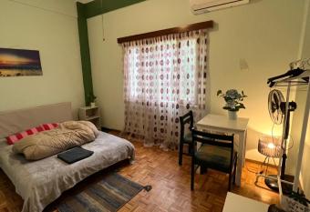 Past or Trail 2 allows 18 year olds to book a room