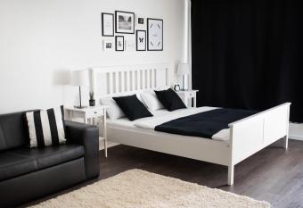 Das Charmante - Self Check-in has Balcony rooms