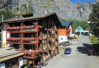 Hotel Walliserhof-Leukerbad-Therme allows 18 year olds to book a room
