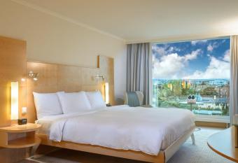 Hilton Zurich Airport allows 18 year olds to book a room