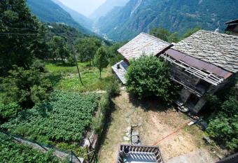 METTEGROSJANS has Balcony rooms
