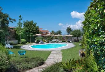 Maison Di Fiore B&B has Balcony rooms