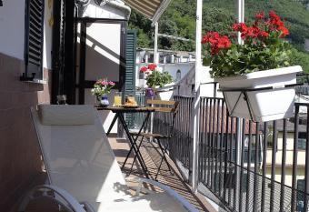 Casa Nan   Amalfi Coast has Balcony rooms